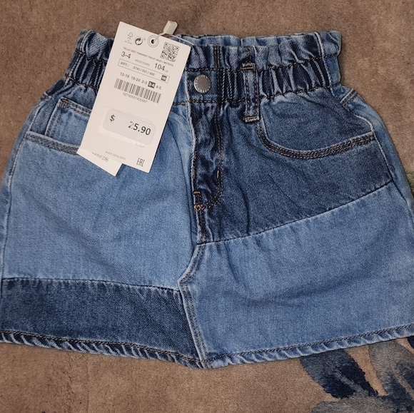 Zara skirt for kids. - Picture 2 of 4